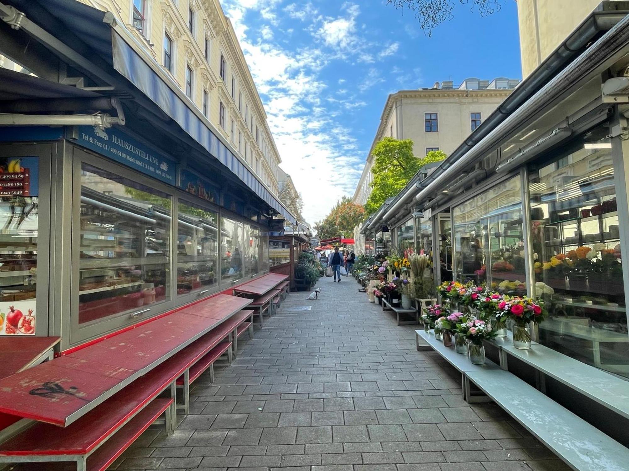 Premium Apartment Located At The Famous Vienna Kutschkermarkt Extérieur photo
